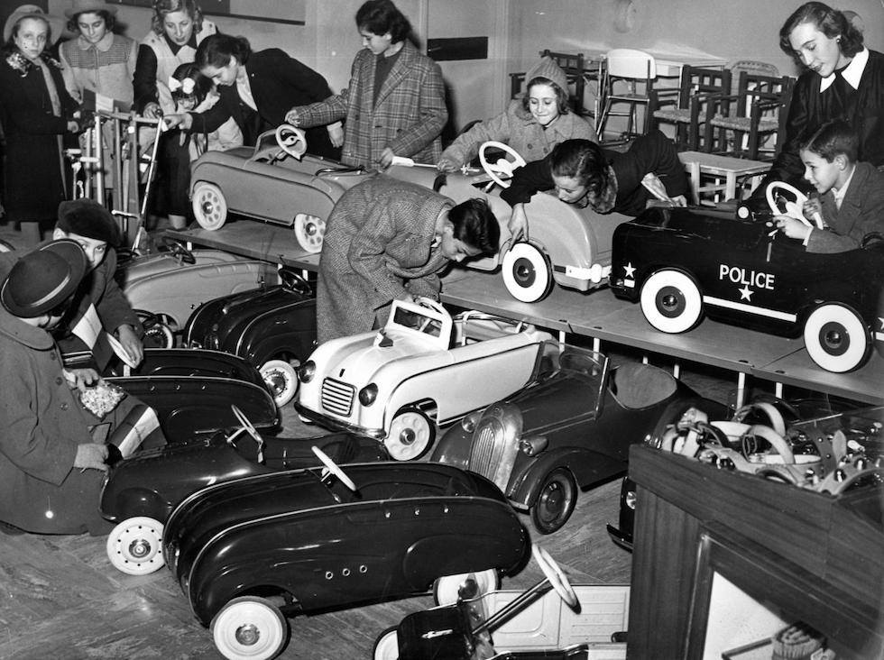 Un negozio di giocattoli, fine anni 50